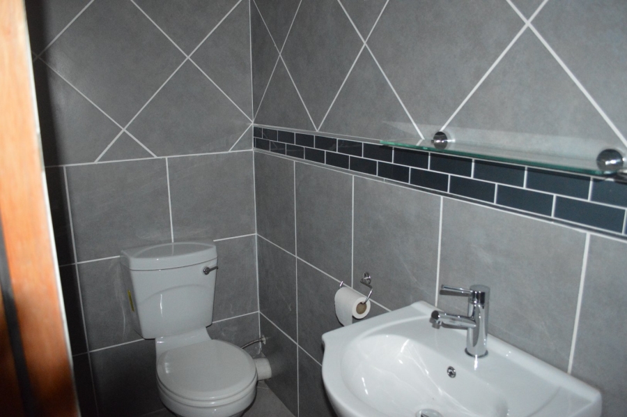 3 Bedroom Property for Sale in Wilkoppies North West